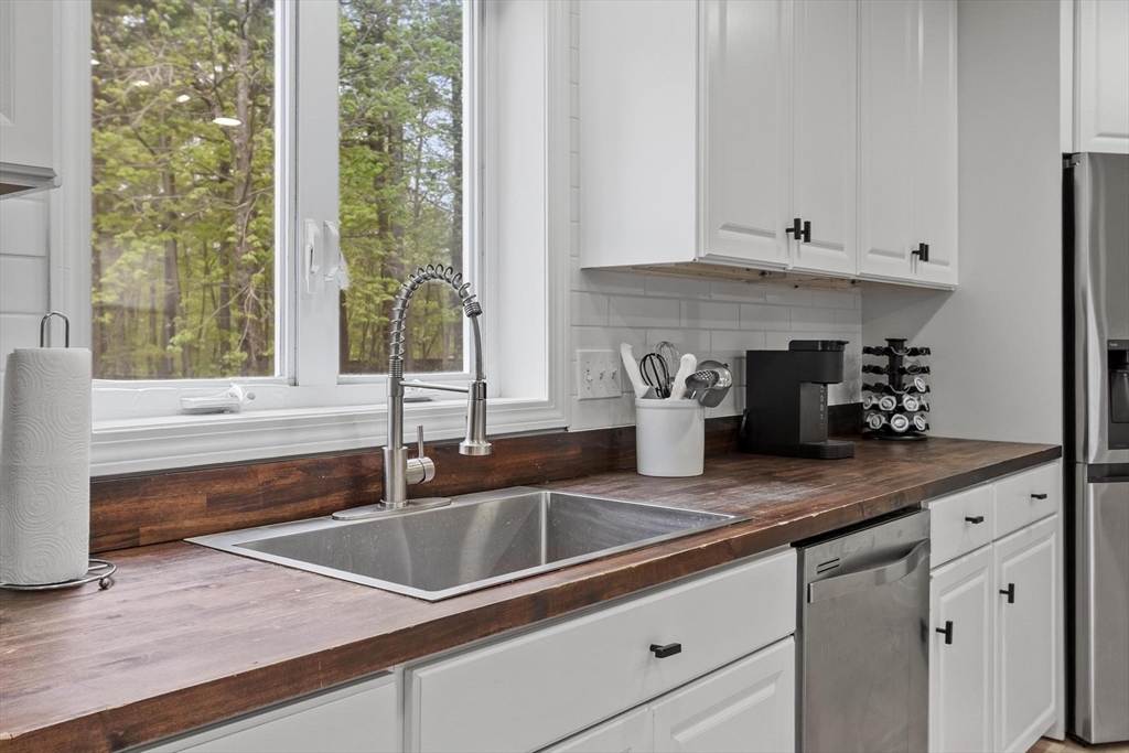 731 Foster Road Ashby, MA 01431 - Photo 13 of 42