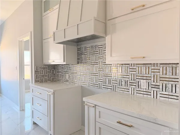 $2,100 | 1403 Joe Justice Street, Weslaco, TX 78599