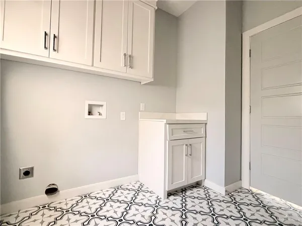$2,100 | 1403 Joe Justice Street, Weslaco, TX 78599