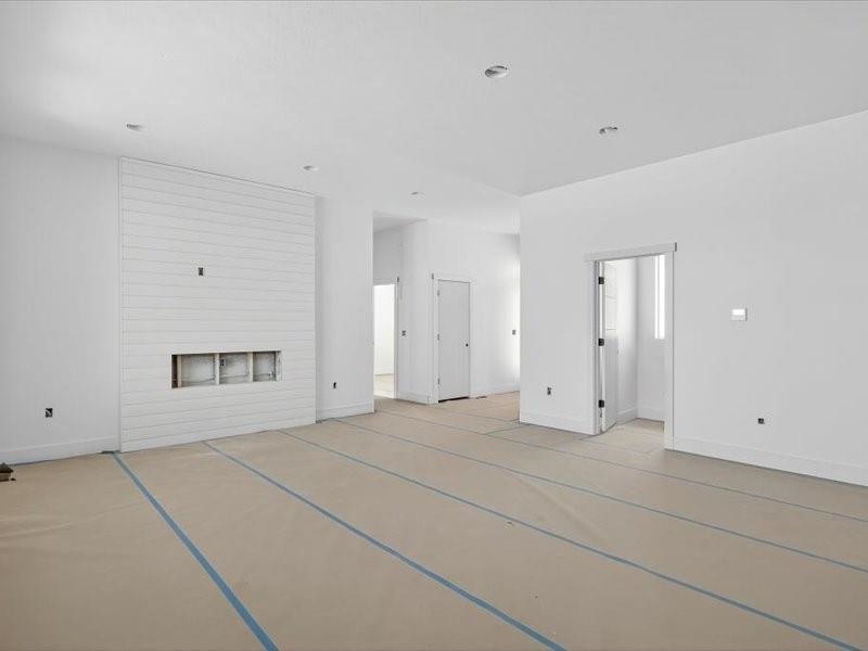 8553 West Dahl Road Deer Park, WA 99006 - Photo 14 of 33 Gallery Image 14