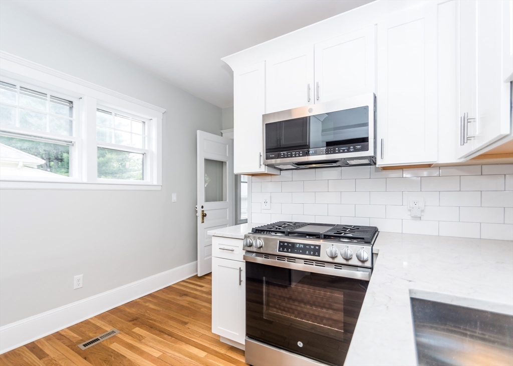 20 Mayall Road Waltham, MA 02453 - Photo 6 of 30 Gallery Image 6
