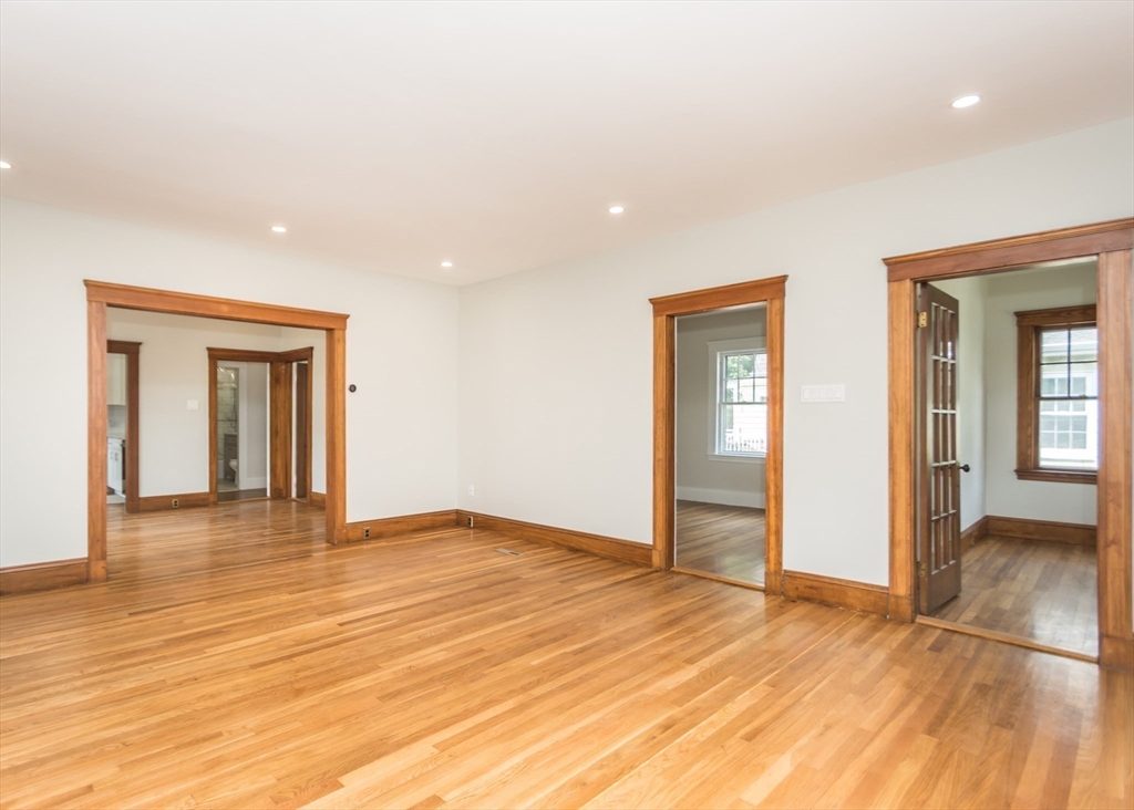 20 Mayall Road Waltham, MA 02453 - Photo 10 of 30 Gallery Image 10