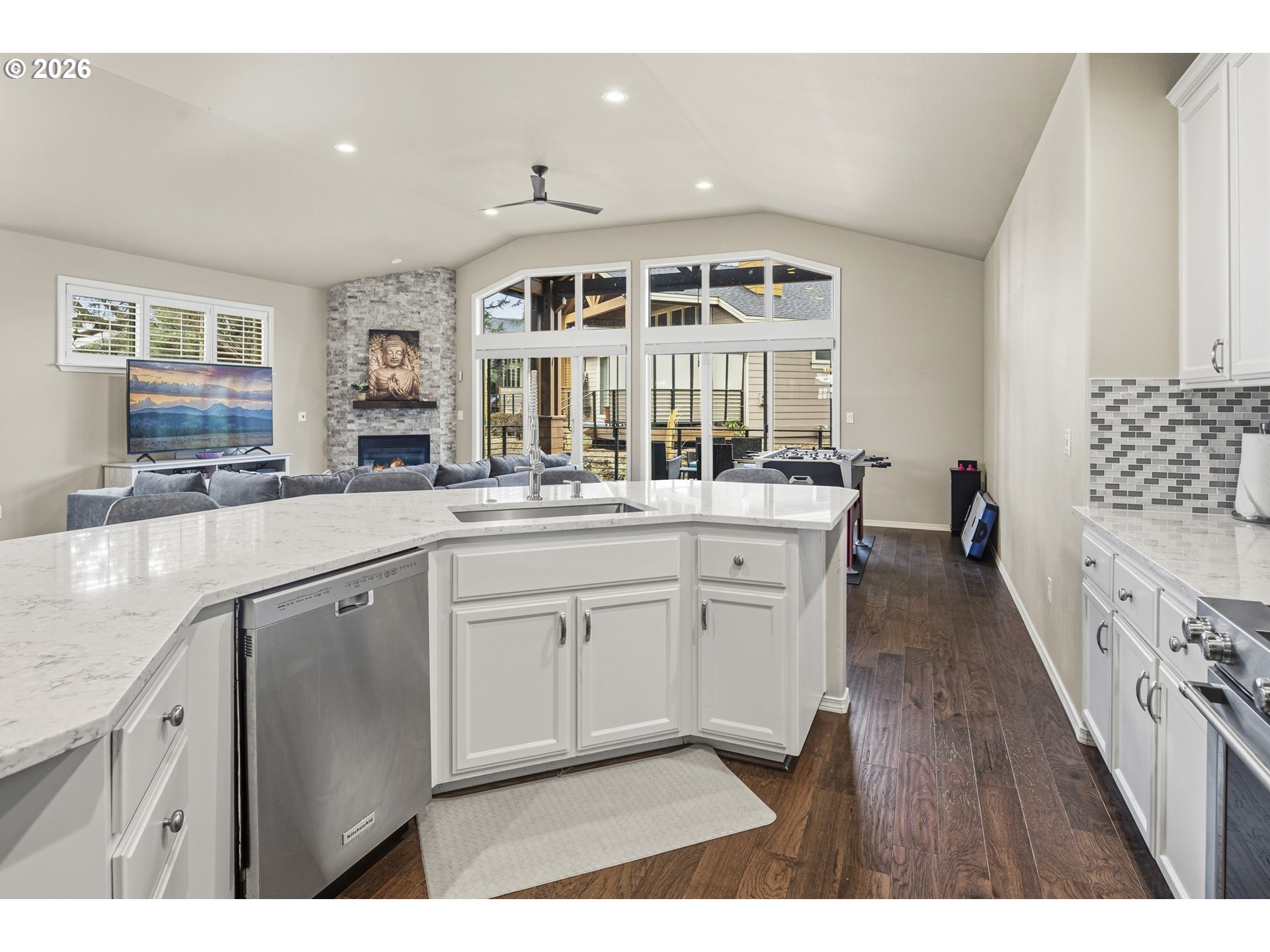 8433 Forest Ridge Loop Redmond, OR 97756 - Photo 15 of 46