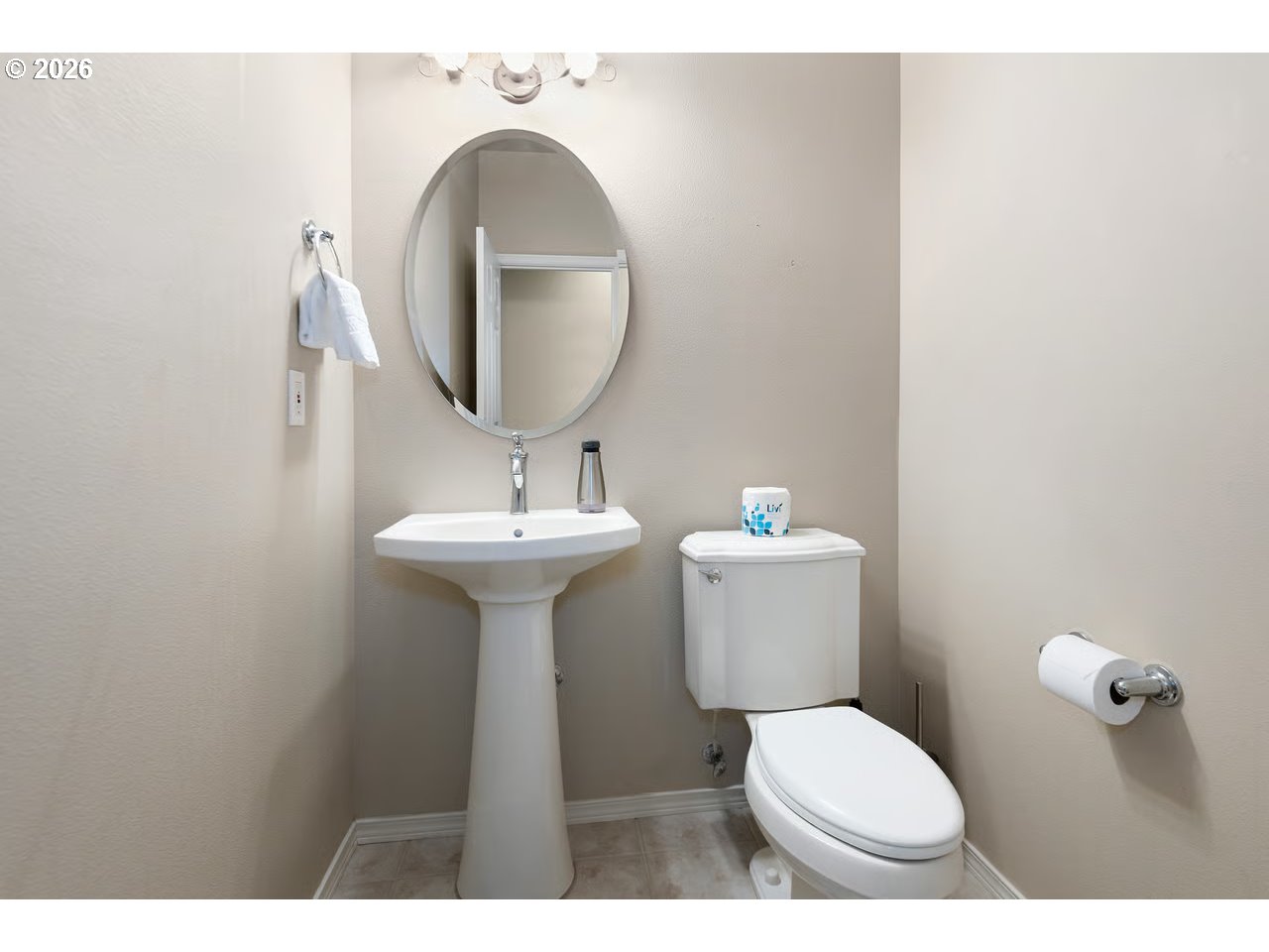 8433 Forest Ridge Loop Redmond, OR 97756 - Photo 22 of 46 Bathroom