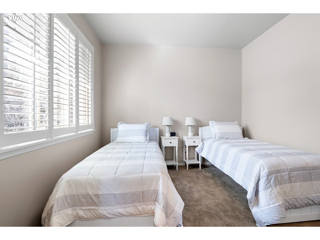 8433 Forest Ridge Loop Redmond, OR 97756 - Photo 23 of 46 Bedroom