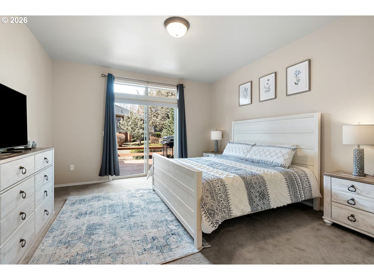 8433 Forest Ridge Loop Redmond, OR 97756 - Photo 25 of 46 Bedroom, Owner's Suite