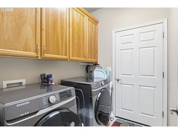 $699,000 | 8433 Forest Ridge Loop, Redmond, OR 97756