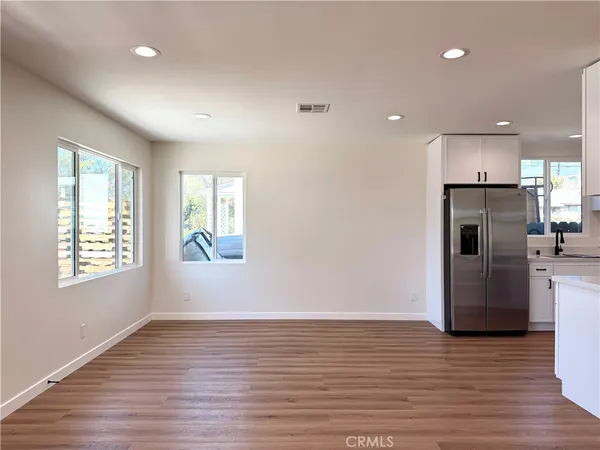$6,000 | 3548 Corinth Avenue, Los Angeles, CA 90066