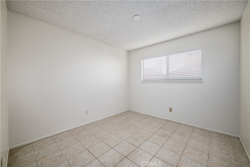 11261 Wayfield Road Riverside, CA 92505 - Photo 28 of 50 Bedroom #4