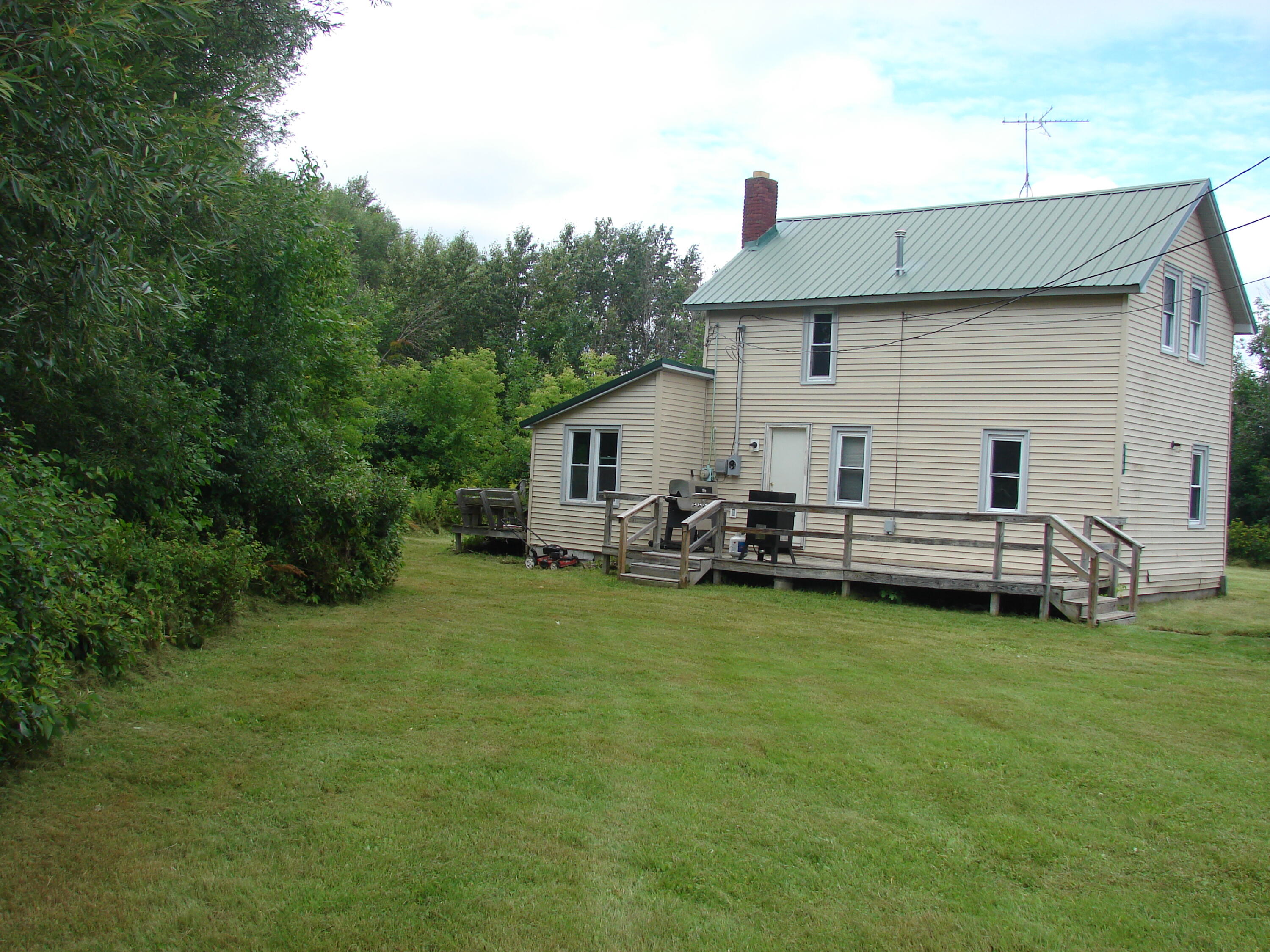 116 Watson Street Cheboygan, MI 49721 - Photo 1 of 14 Gallery Image 1