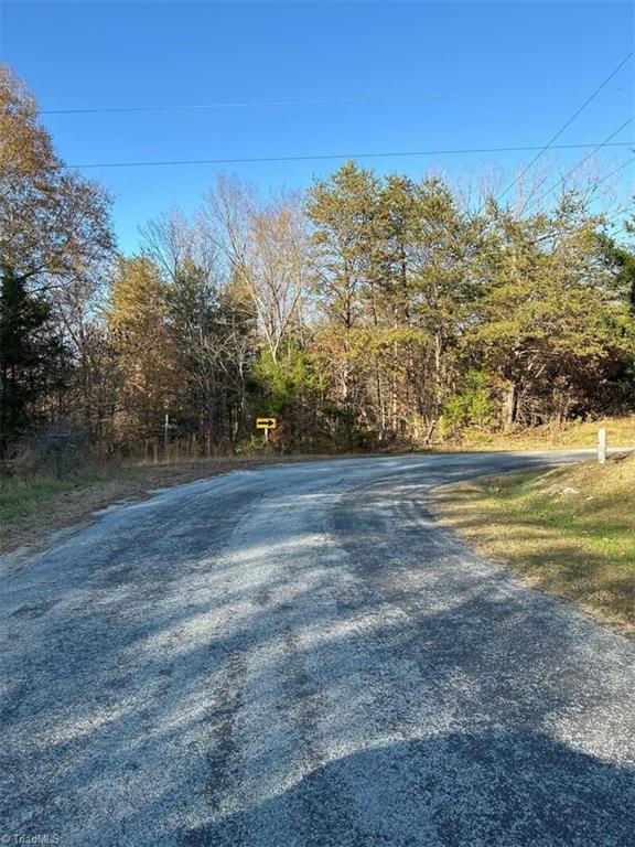 5505 Vanderbilt Road Greensboro, NC 27407 - Photo 4 of 21 Gallery Image 4