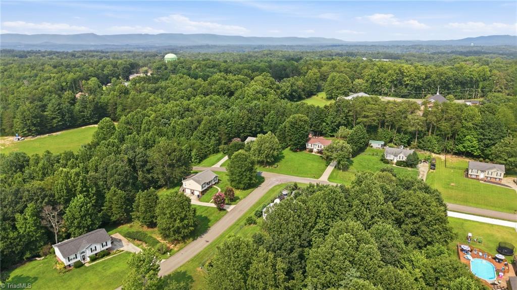 270 North Bridgewater Road Mount Airy, NC 27030 - Photo 34 of 35 Gallery Image 34