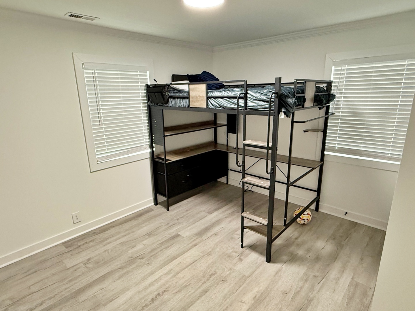 116 Oak Drive Metropolis, IL 62960 - Photo 26 of 38 a view of a room with racks on the desk