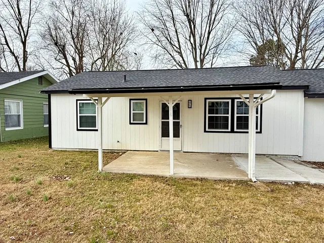$149,900 | 116 Oak Drive, Metropolis, IL 62960