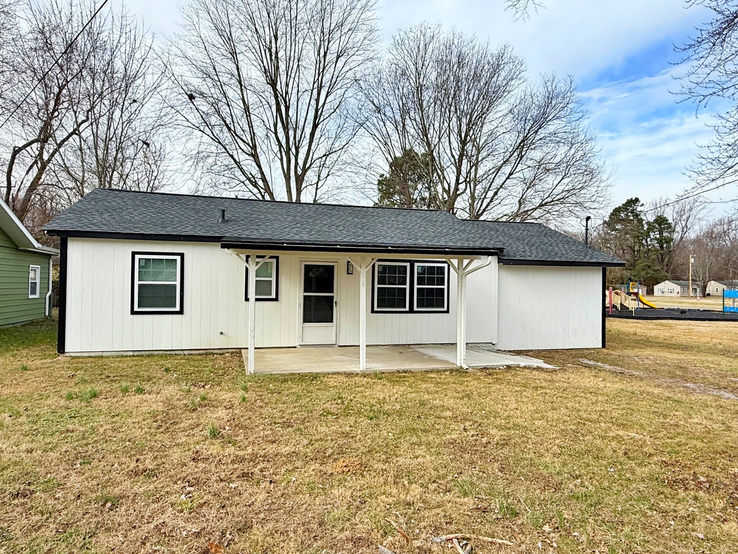 116 Oak Drive Metropolis, IL 62960 - Photo 37 of 38 a view of a house with a yard