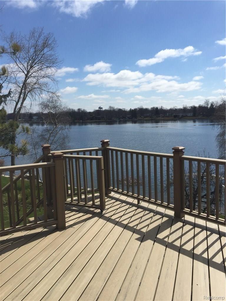 3671 Mann Road Clarkston, MI 48346 - Photo 17 of 64 IMG_4160.JPG