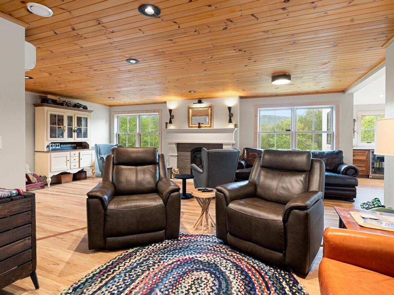 44 Sugarbush Woods Road Warren, VT 05674 - Photo 10 of 60 Gallery Image 10