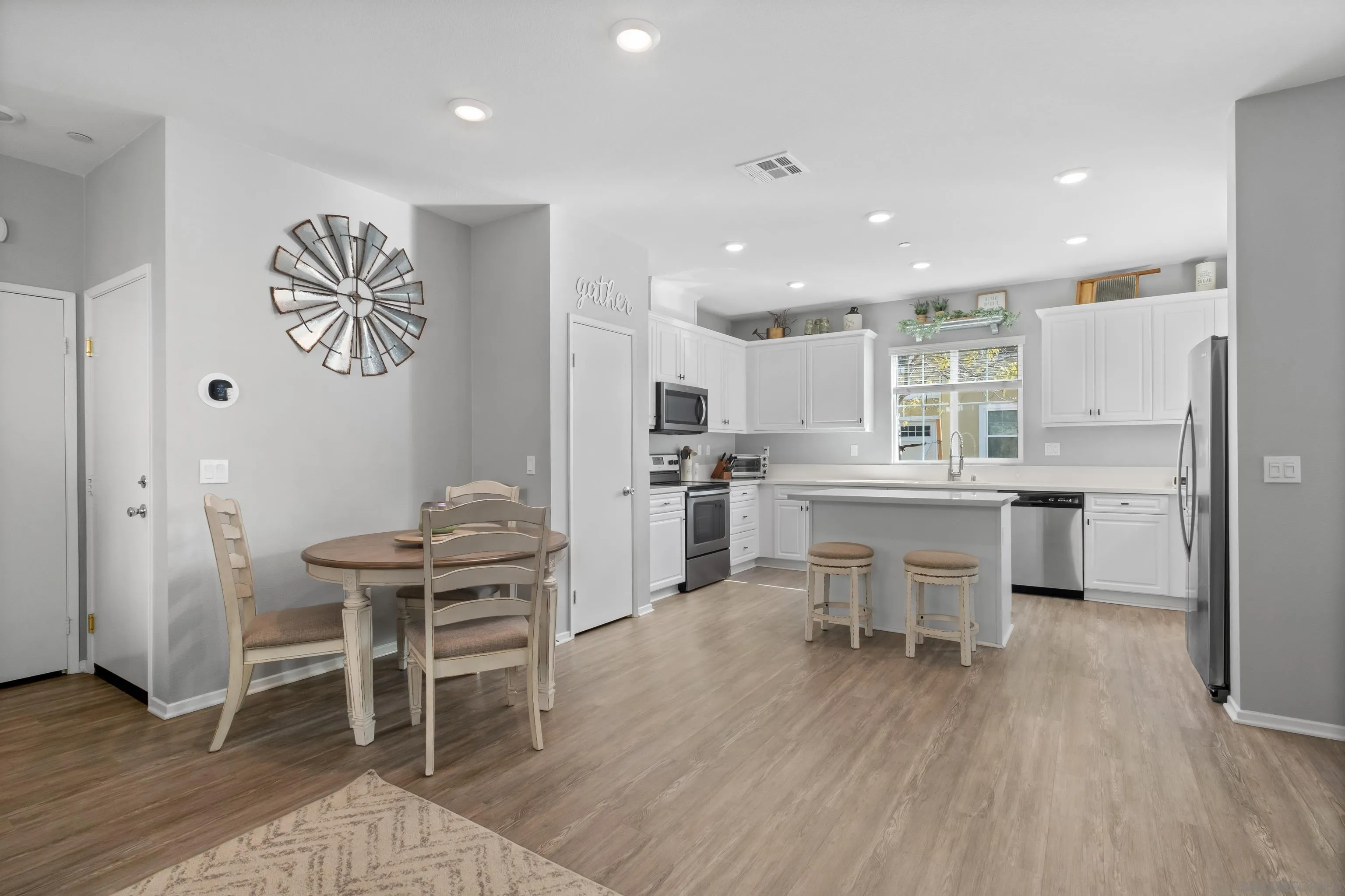 13650 Gray Hawk Way Valley Center, CA 92082 - Photo 5 of 33 Gallery Image 5