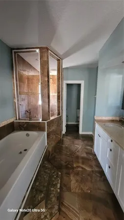 $2,500 | 801 East Osborne Avenue, Tampa, FL 33603