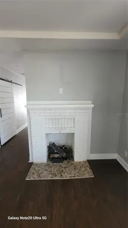 $2,500 | 801 East Osborne Avenue, Tampa, FL 33603