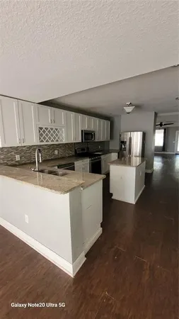 $2,500 | 801 East Osborne Avenue, Tampa, FL 33603