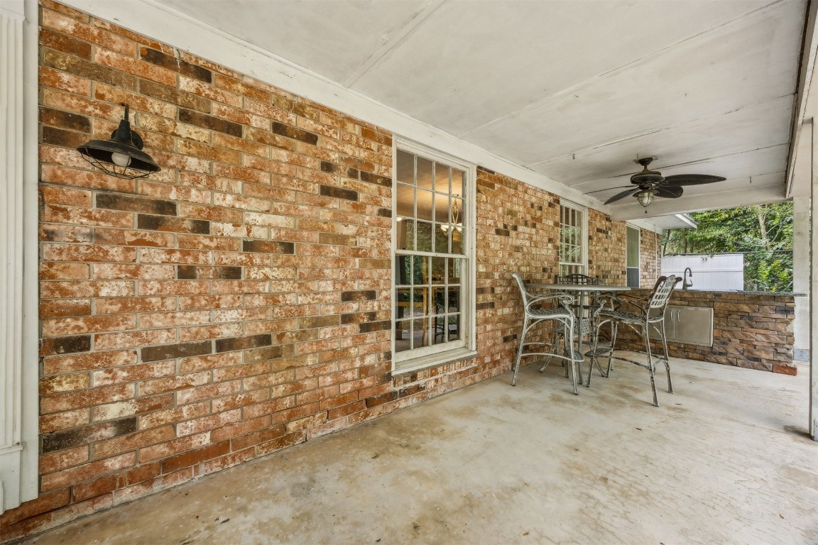 86071 Jones Road Yulee, FL 32097 - Photo 8 of 44 a view of an outdoor space and dining space