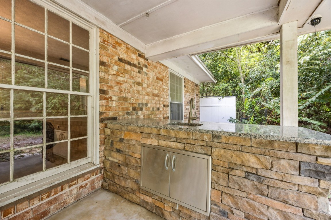 86071 Jones Road Yulee, FL 32097 - Photo 9 of 44 a view of front door