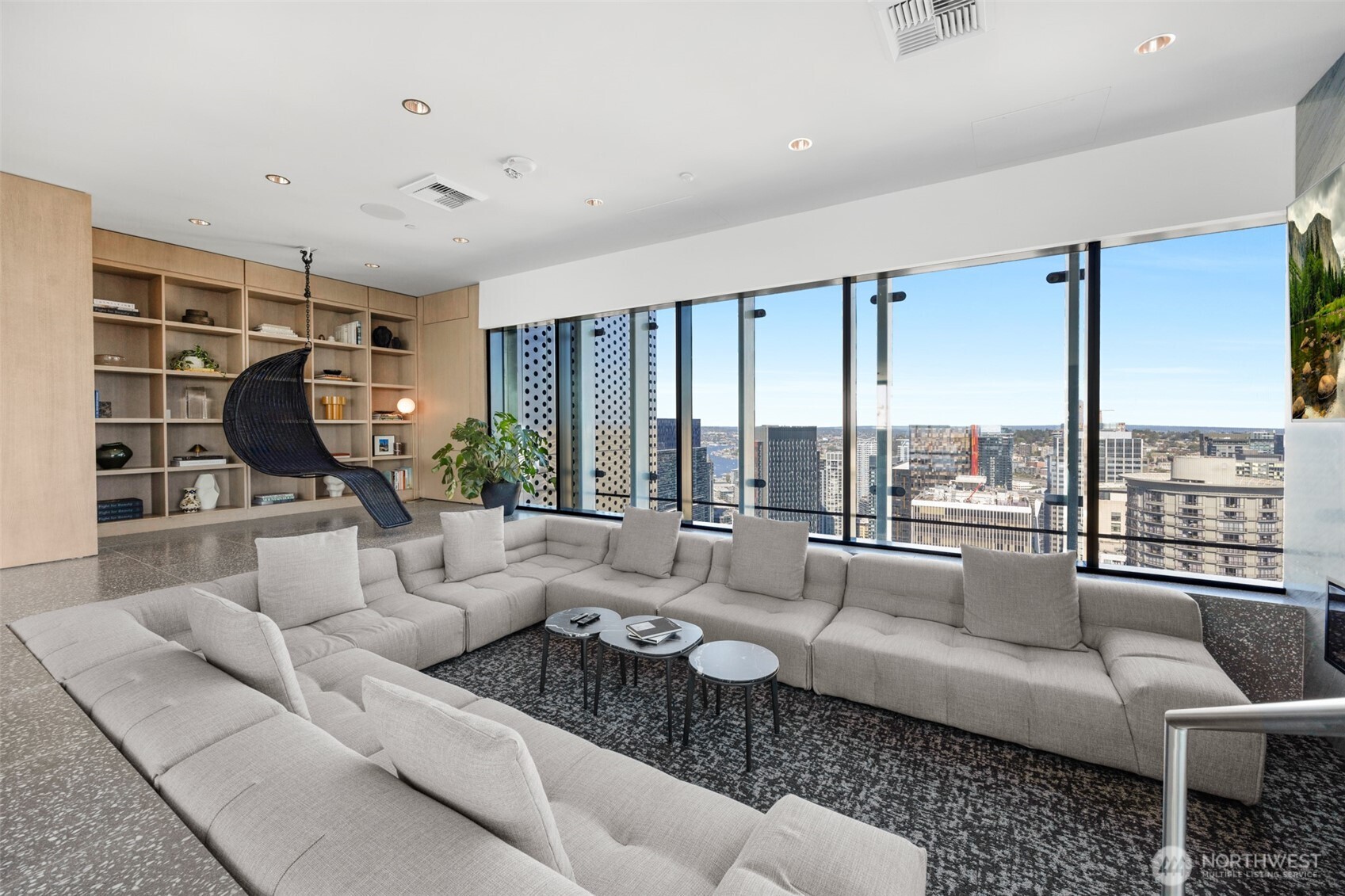 300 Virginia Street, Unit 4111 Seattle, WA 98101 - Photo 32 of 40