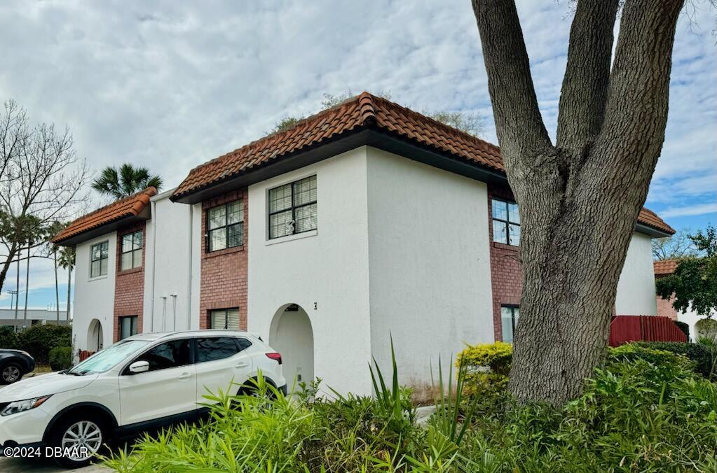 910 Big Tree Road, Unit 304 South Daytona, FL 32119 - Photo 1 of 31 IMG_3405001