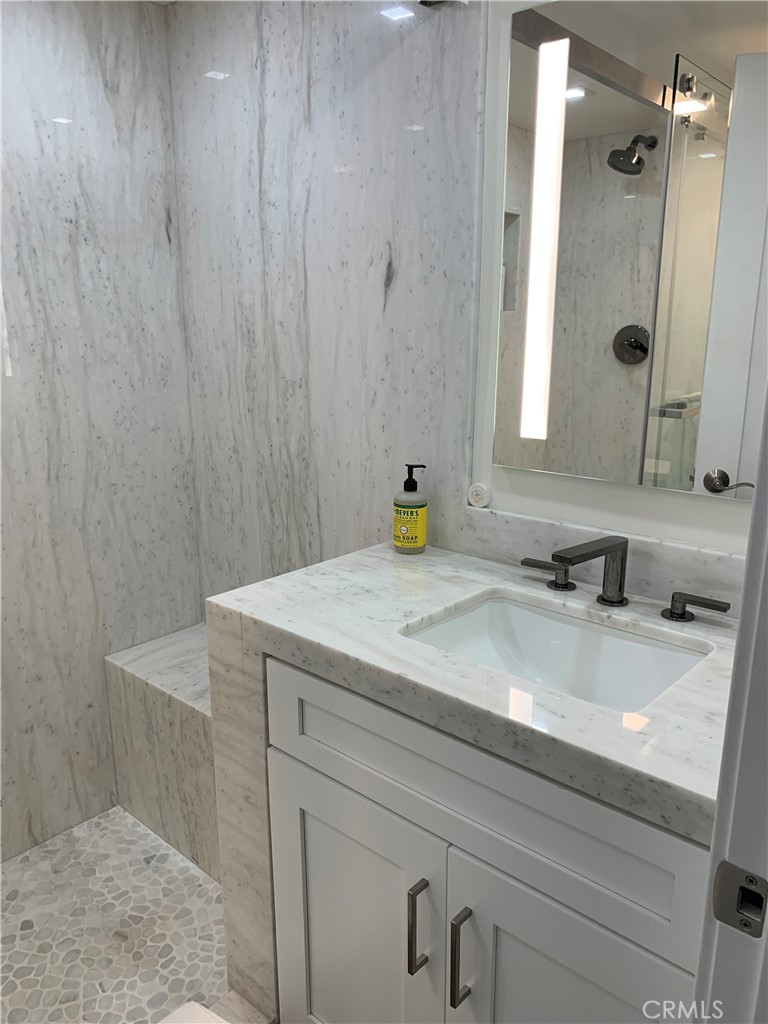 222 20th Street Newport Beach, CA 92663 - Photo 26 of 41