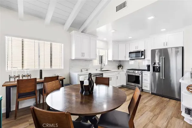 $9,800 | 222 20th Street, Newport Beach, CA 92663