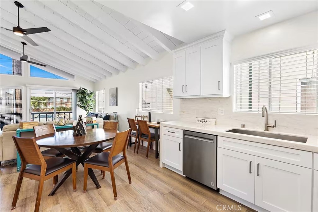 222 20th Street Newport Beach, CA 92663 - Photo 8 of 41