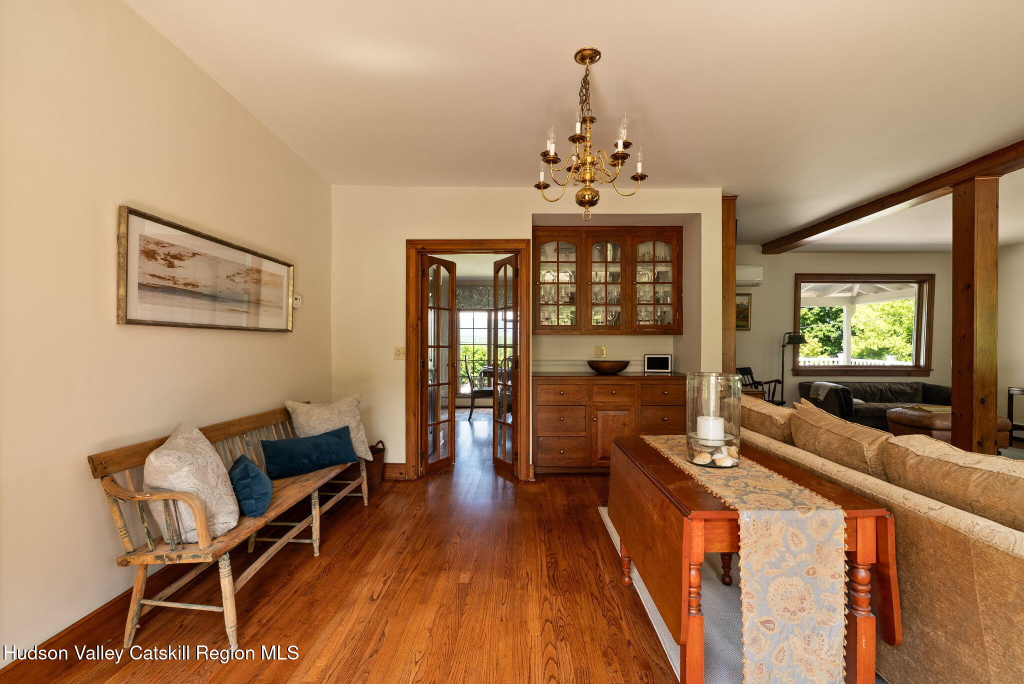 16 Carriage House Road Catskill, NY 12414 - Photo 27 of 74 Living room with built ins