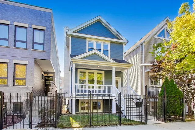 $1,095,000 | 3409 West Cortland Street, Chicago, IL 60647