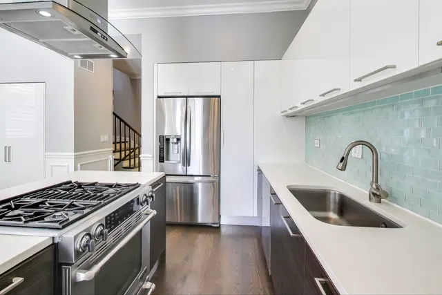 $1,095,000 | 3409 West Cortland Street, Chicago, IL 60647