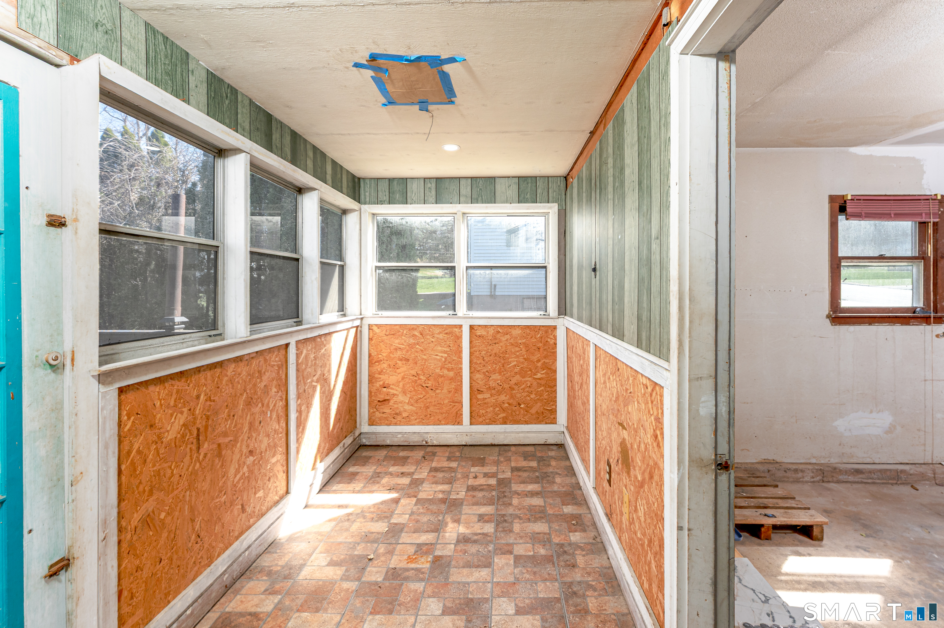 188 Tumblebrook Road Meriden, CT 06450 - Photo 23 of 28