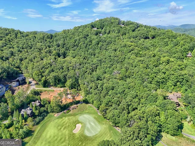 $464,000 | 850 Ridgepole Drive, Sky Valley, GA 30537