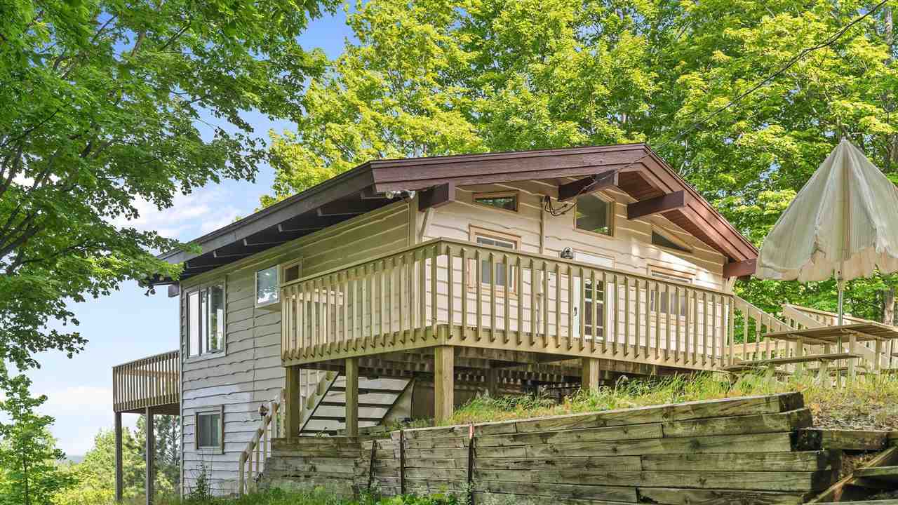 9396 Hunters Ridge Road Gaylord, MI 49735 - Photo 20 of 41 1889039-19.JPG