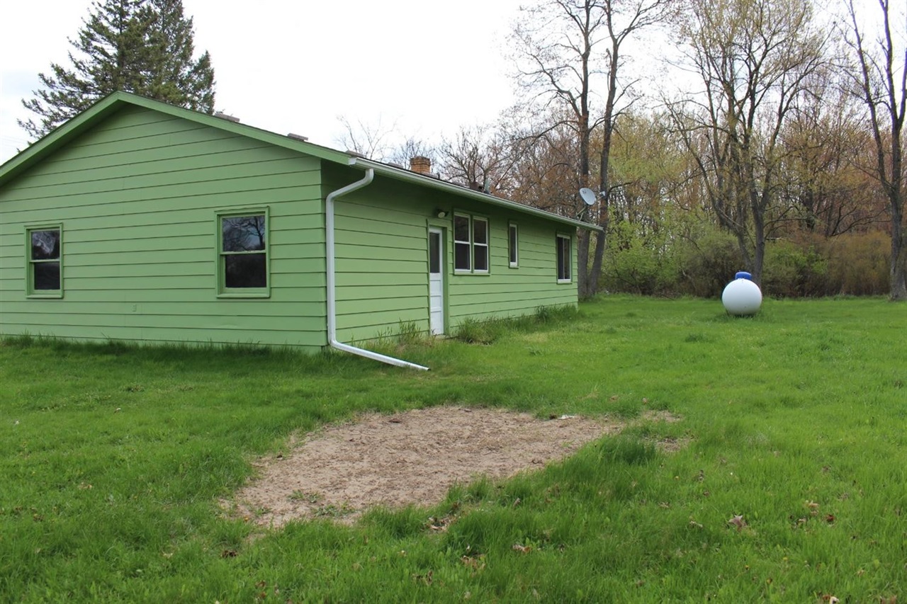 9701 Knight Road Grass Lake, MI 49240 - Photo 16 of 17