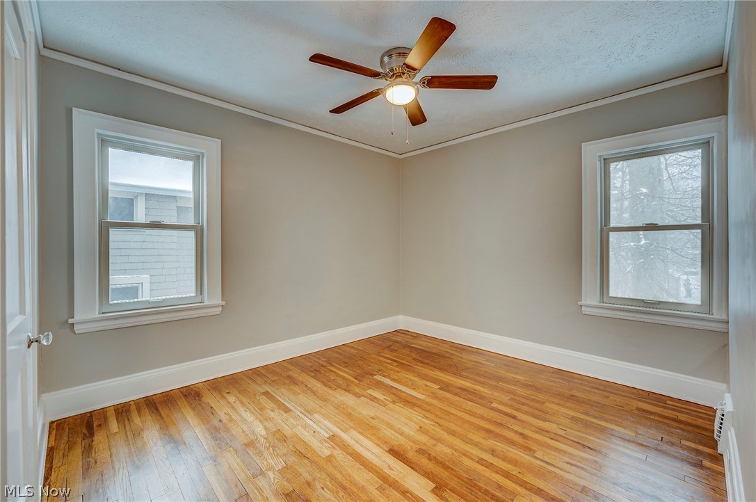 2169 Maplewood Road Cleveland, OH 44118 - Photo 23 of 35 Gallery Image 23