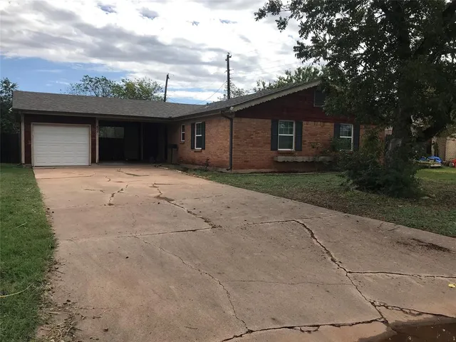 $1,850 | 409 South San Jose Drive, Abilene, TX 79605