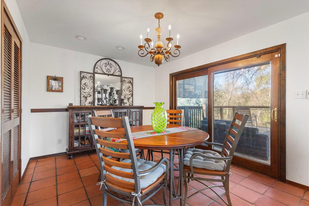 3161 Brincrest Circle Farmers Branch, TX 75234 - Photo 11 of 39