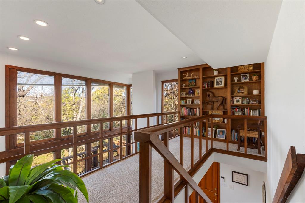 3161 Brincrest Circle Farmers Branch, TX 75234 - Photo 26 of 39