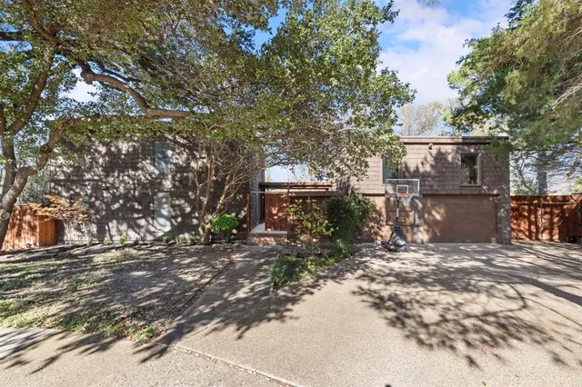 $6,000 | 3161 Brincrest Circle, Farmers Branch, TX 75234