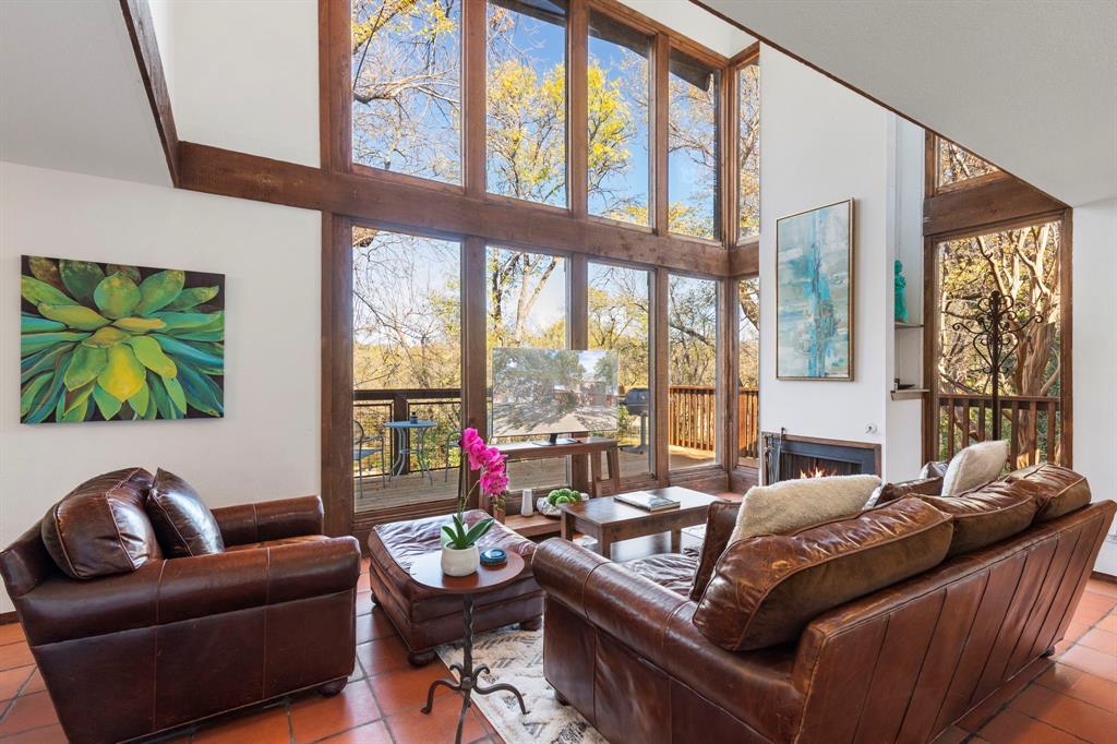 3161 Brincrest Circle Farmers Branch, TX 75234 - Photo 10 of 39