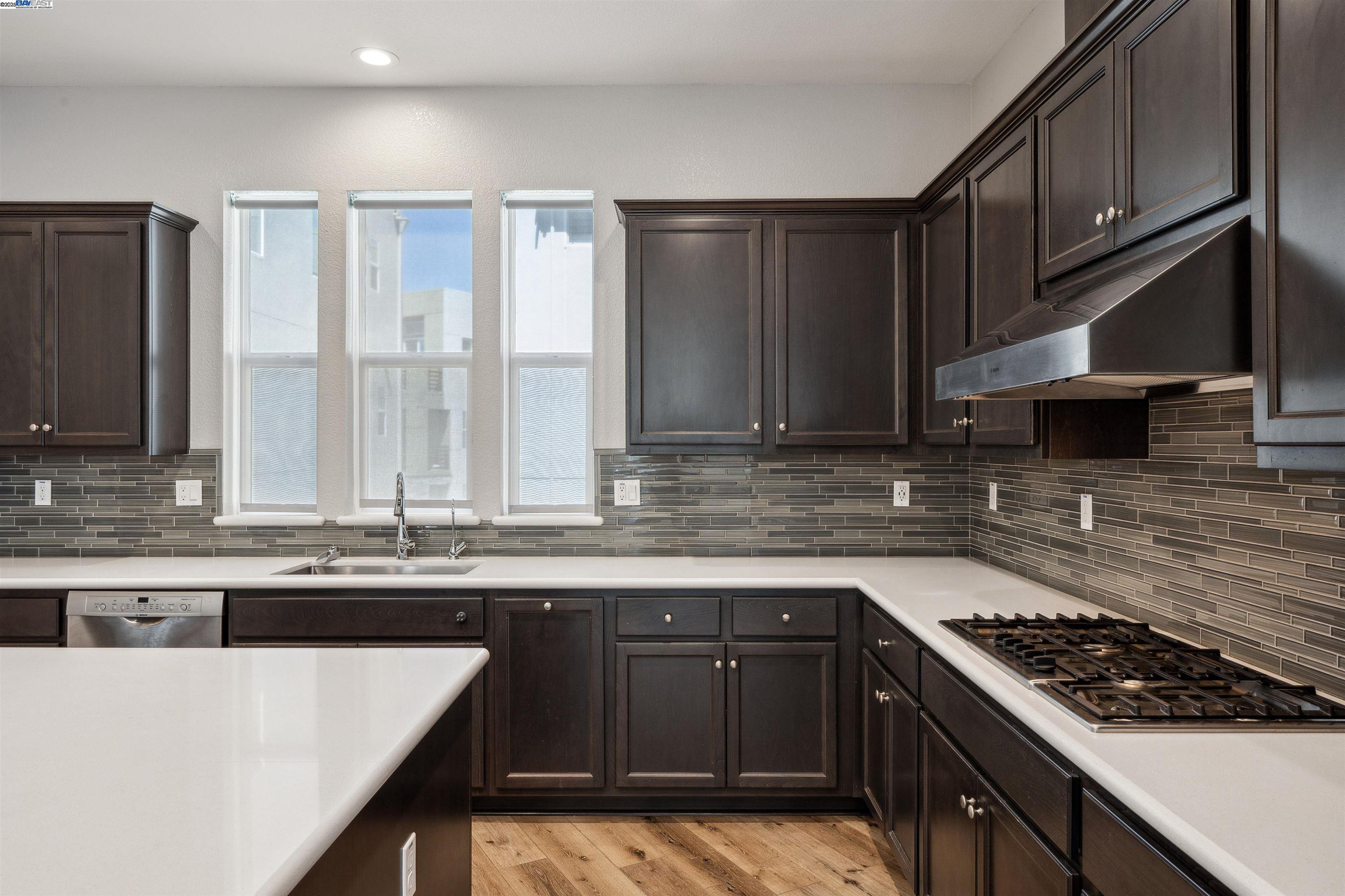 5813 Huntley Avenue Dublin, CA 94568 - Photo 20 of 56