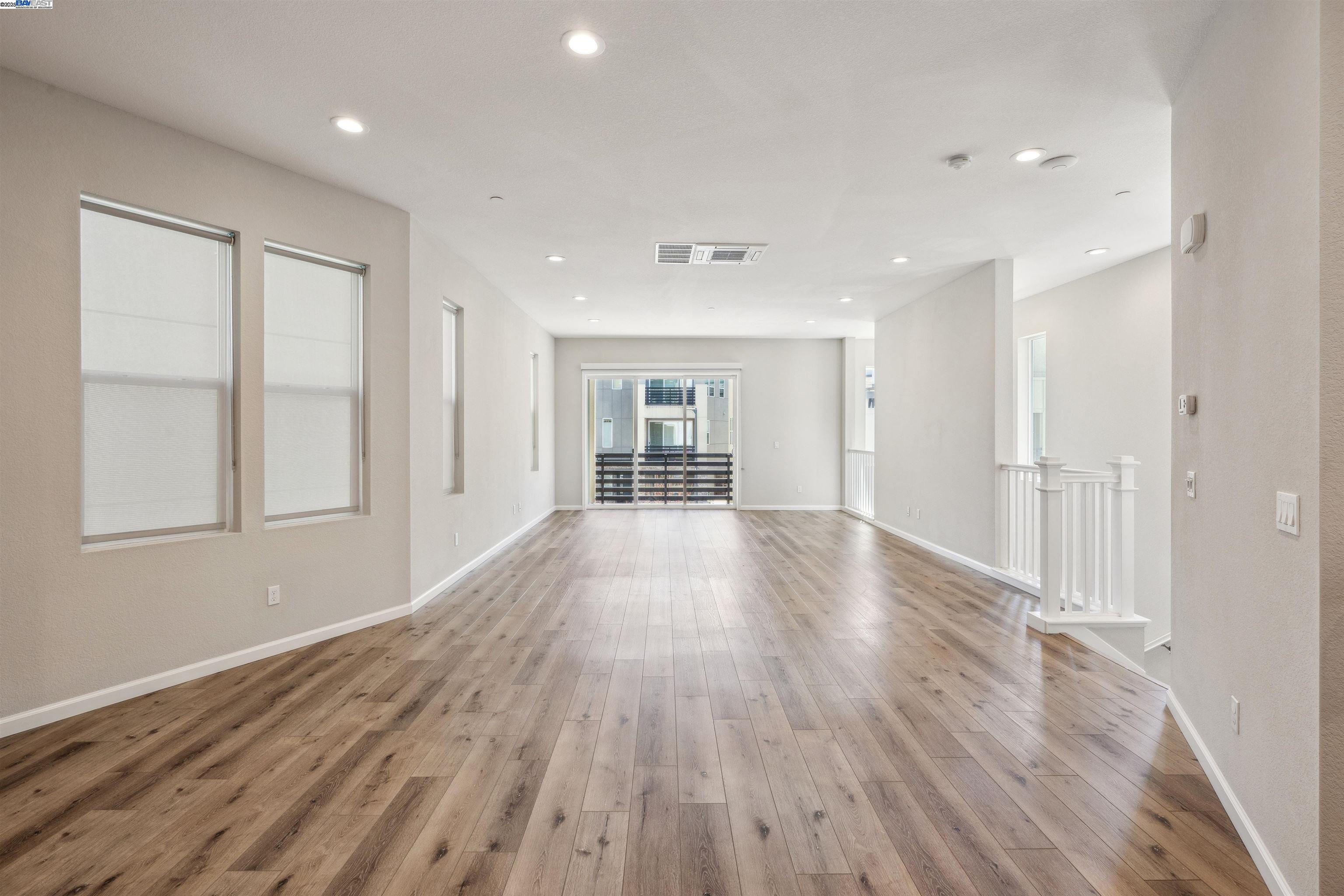 5813 Huntley Avenue Dublin, CA 94568 - Photo 9 of 56