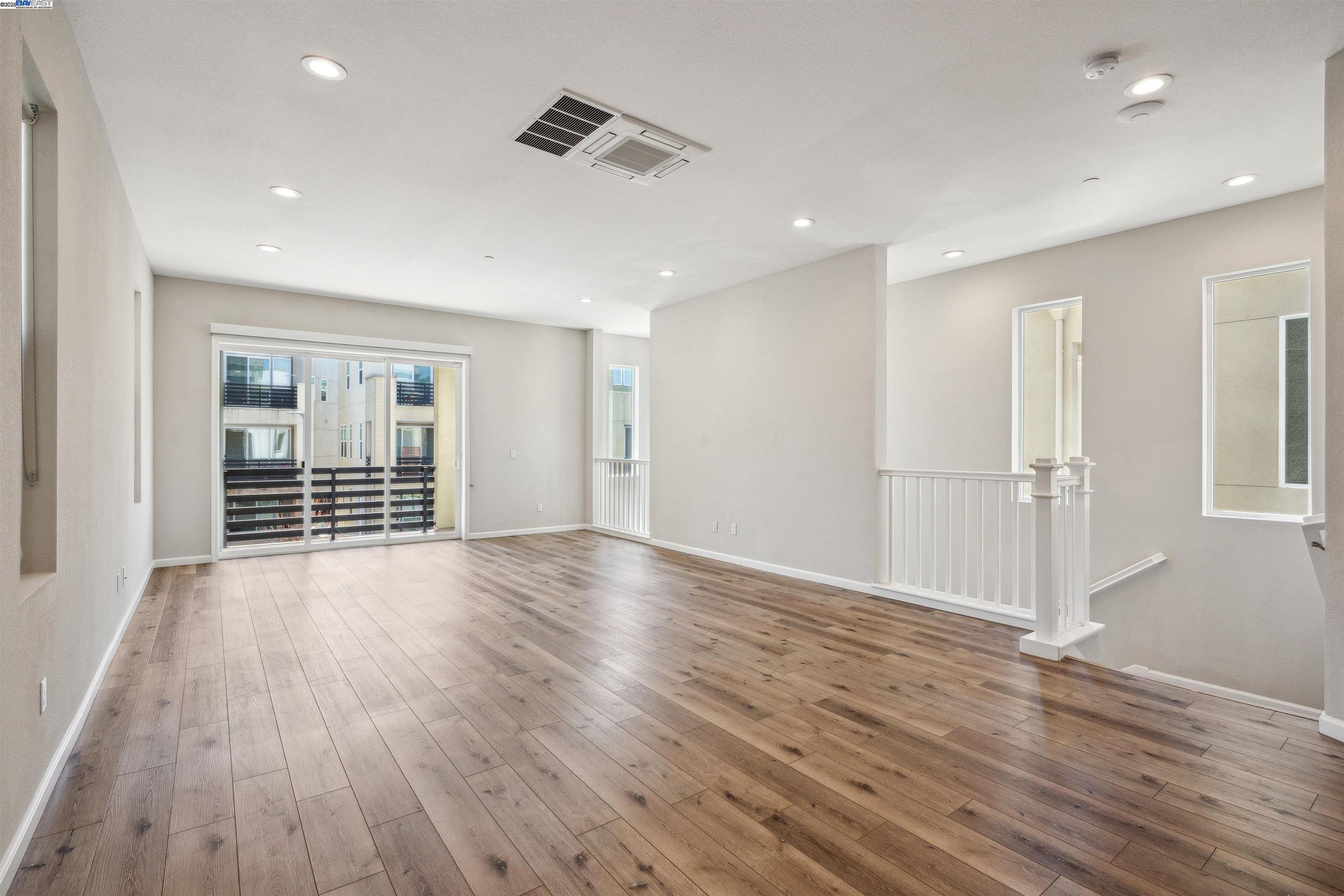 5813 Huntley Avenue Dublin, CA 94568 - Photo 10 of 56