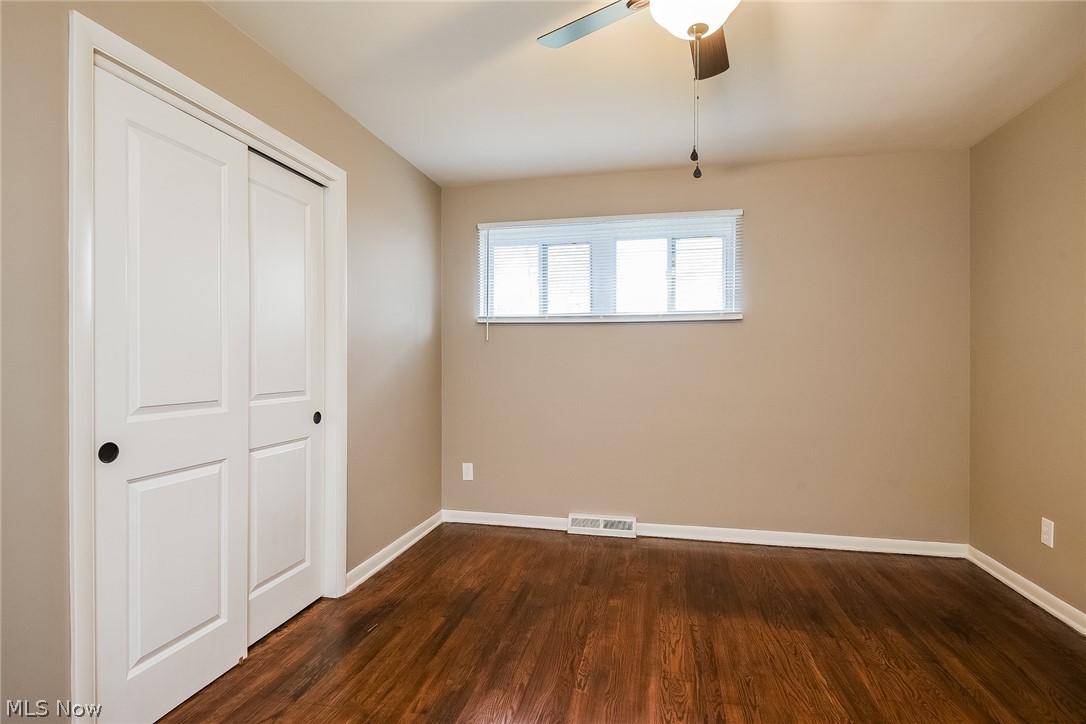 15114 Triskett Road Cleveland, OH 44111 - Photo 14 of 39