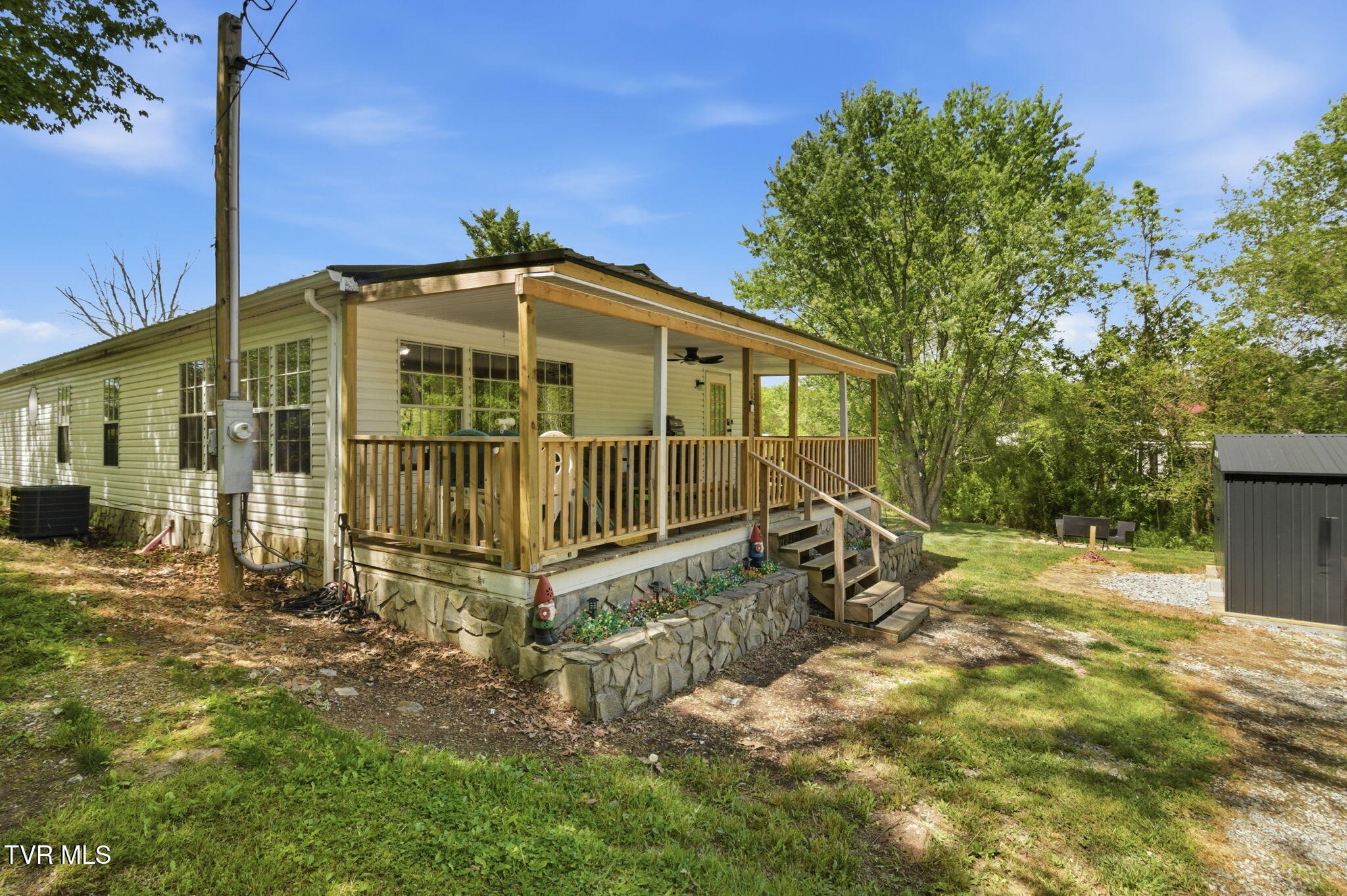 150 Carlton Ridge Lane Greeneville, TN 37745 - Photo 14 of 34 14-web-or-mls-DZ3A1781